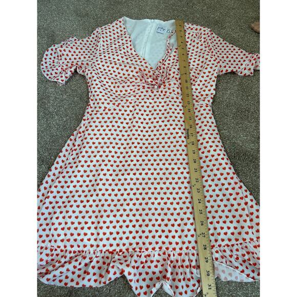 The Eris Mini Dress White/Red heart polka dot shift sheath Valentine SZ 6 - Picture 5 of 7